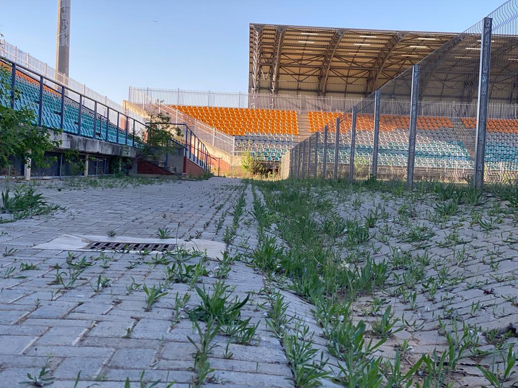 A statue but still no sports for Fezile Dabi Stadium in Tumahole