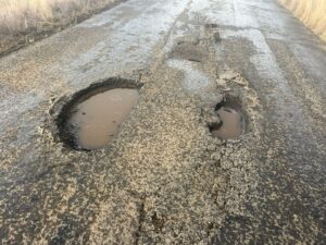 Dangerous R717 between Trompsburg and Edenburg places lives and livelihood at risk