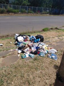 Refuse collection crisis in Mangaung is ignored while residents sit with piling waste