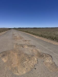 Neglect of R701 between Bethulie and Gariepdam threatens safety and economic growth