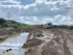 DA escalates R720 road collapse as crisis deepens amid government inaction